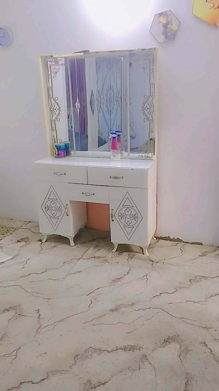 غرفه تركيه كلش نضيفه 500 وبي مجال قليل مكان عفج


**إذا كنت صاحب هذا الإعلان وتريد حذفه لأي سبب، رجاءا أرسل رسالة إلى الدعم الفني**