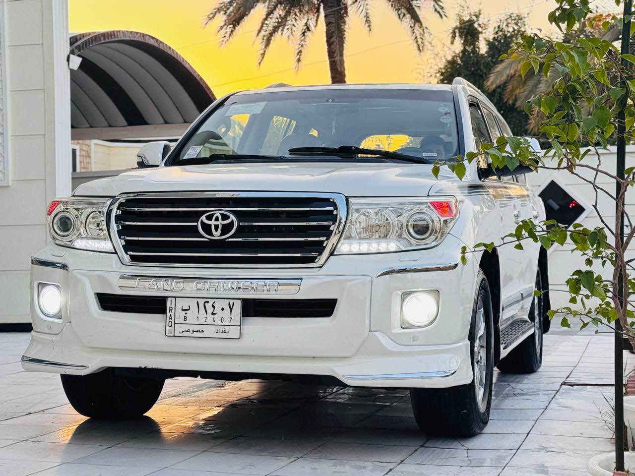 ‏‎سلام عليكم 
 للبيع او مراوس حسب القناعة
لاندكروز 🔥 2013  💣 فطيم 🚀 GXR:
السياره احله من الصور بالحقيقه 
فول مواصفات 1/1 💯 :
1- فتحة 🕳️
2- بصمة 🔐
3- ماشية 120  الف 🧡 وقابلة لزيادة 
4- حساس خلفي وامامي 🎶🔊
5- ثلاجة 🥶
6- 2 كراسي كهرباء ⚡
7- تشغيل عن بعد 💥
8- شاشات عرض 💻
9-كامرات 2 دوارة 👀
10- 8  ايرباك 
11-دفع رباعي 🎮
12- رقم بغداد  بأسمي 
حجم المحرك: 4000 ✅
ملاحظة // السيارة  كفاله عامة من جميع النواحي وشرط الفحص ✅  
جديدة بمعنى الكلمه شرط تراي زيرو  تخم تاير حدادية تبريد جاهزة من كلشي مابيها اي نقص وبالعافية ع تكون من نصيبه
بأسمي شخصياً  تحويل مباشر  
#مفخره_الأرض 🔥
🟩 السعر ( 368 $ )💸بيها مجال بسيط                   

بلاش ماكو هيج سعر بهيج نظافة 
لاستفسار الاتصال ع الارقام التالية 📲📲

‏ ( *********** ‬) ‏

تحياتي لجميع 🌹 🌸 🙏🏻 حلة, بابل
