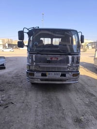 للبيع هينو خمسه ونص الاستفسار على الرقم والسعر خاص07819438002