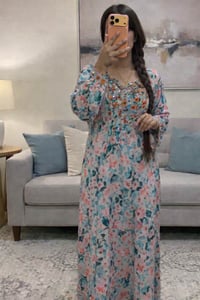 ملابس بنات • متوفر • توصيل لكل المحافظات