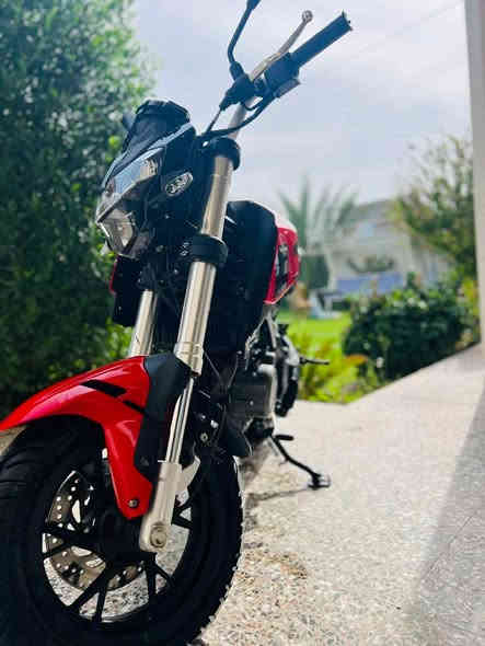 بنلي tnt135
للبيع رقم بغداد سنويه وا هزا رقم جديد انكليزي 
سعر خاص 
رقم موبيل ***********
