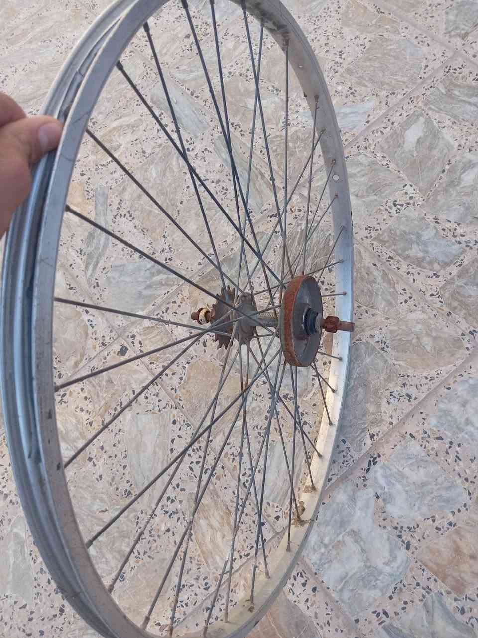 ويل مال بايسكل بناتي نوع شينمانه هاي حالته اريد ابيع بسعر 7الف ماعدي توصيل 👍


**إذا كنت صاحب هذا الإعلان وتريد حذفه لأي سبب، رجاءا أرسل رسالة إلى الدعم الفني**