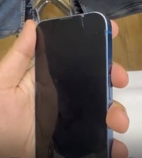 ايفون 13عادي ذاكره 128بطاريه 76بصمه شغال فقط فطر صغير موضح بلكلاسه ممب...