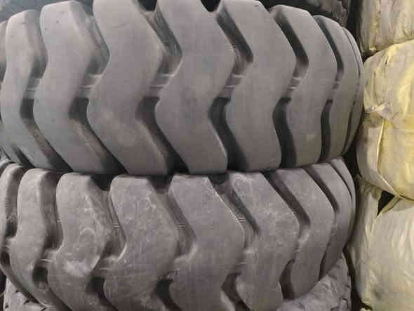 سلام عليكم ورحمة الله وبركاته)
تايرات باله مستورد احجام مختلفه

٣٣-٦٥-٣٥

٢٥-٥-٢٩

٢٥-٥-٢٦

٢٥-٢١٠٠

٢٥-١٨٠٠

٢٥-٥-٢٣

٢٥-١٦٠٠
العنوان نجف الاستفسار*********** واتساب
حيدرالجبوري
