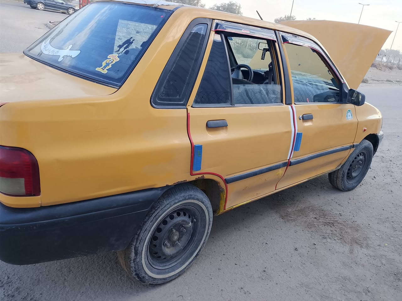 سايبه 2012
25ورقه
مصفره هيئه. ول غرمات ينقص من سعرهه
دبلات جديده
صدر جديد
تخم دعاميات
بطاين بيبان جدد
خياساتهه معمره بس مصابغهن
كهربائيات نضيفه
مكينه كير نضيفات
نضافت داخل 75 %
شواصيهه معمره نضاف
سنويه 28
رقم سياره كدامكم بصوره
السياره ب اسم صاحبي تحويل شوكت ماتريد 

العنوان بغداد 
***********
