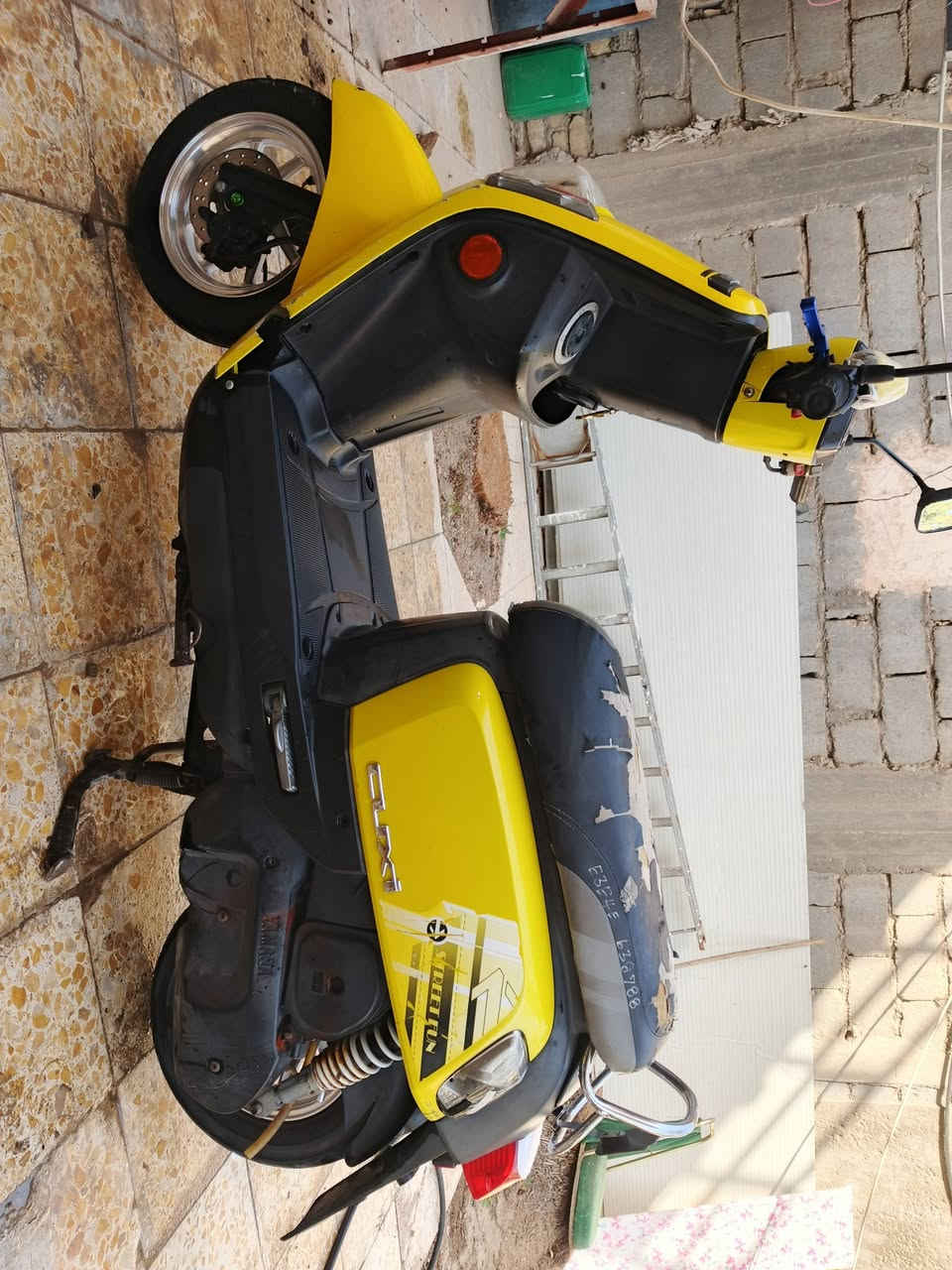 السلام عليكم دراجة بوليسي مصطره للبيع الدراجة مكفولة كفالة عامة الدراجة شلعة ومعدل  ولون مميز ويل رياضي السعر خاص مكاني بابل السدة الهندية لااستفسار اكثر راسلني خاص وبيك خير وتدلل


**إذا كنت صاحب هذا الإعلان وتريد حذفه لأي سبب، رجاءا أرسل رسالة إلى الدعم الفني**