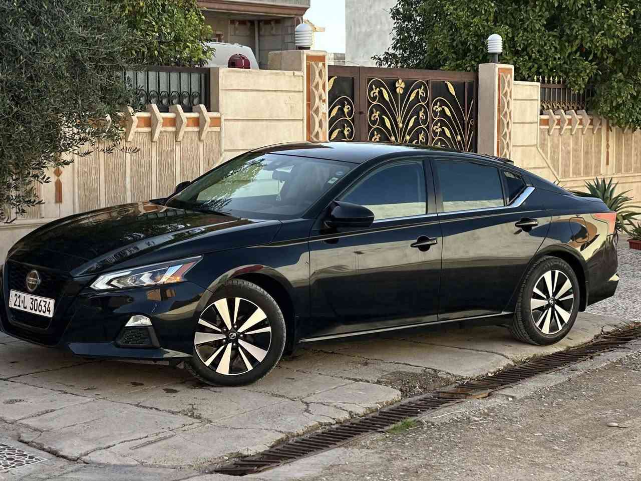 السلام عليكم

نيسان التيما 2021   SR رياضي دبل اكزوز

 صوره السونار بالمنشور

• كشن كهربائي 6وضعيات

 • رادارات خلفية 

 • رادارات جانبية

رادار امامي

مكينه 2500 تنفس طبيعي بدون تيربو المرغوب  

 • تشغيل عن بعد + بصمة تشغيل بوب بصمة+تحديد مسار

 • كاميرا خلفية دواره 

 • تحكمات كاملة استيرن + تحديد سرعة

 • لايتات زينون +بلاد

كشنات جلد 

شفتات استيرن

سياره مابيهه نواقص جاهزه 

حادث سياره جاملغ سكن تبديل بلاد بدون اي دواخل حافه بونيد و حافه باب صبغ باقي كفاله عامه  

 السياره ماشي 90كيلو متر 

السعر 152بي مجال للشراي

مكان دياله خانقين 

للاستفسار ***********
