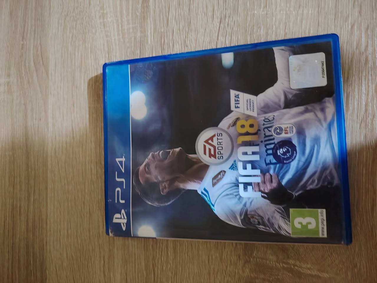 بلي فور سلم +وايرات التشغيل وايرات الشحن + جوستكين +ثلاث اقراص +موس وزوليتة سماعات اصلية +جهاز حماية+السعر350الف +العنوان الديوانية شارع سالم +الرقم ***********+الشراي يجي خاص
