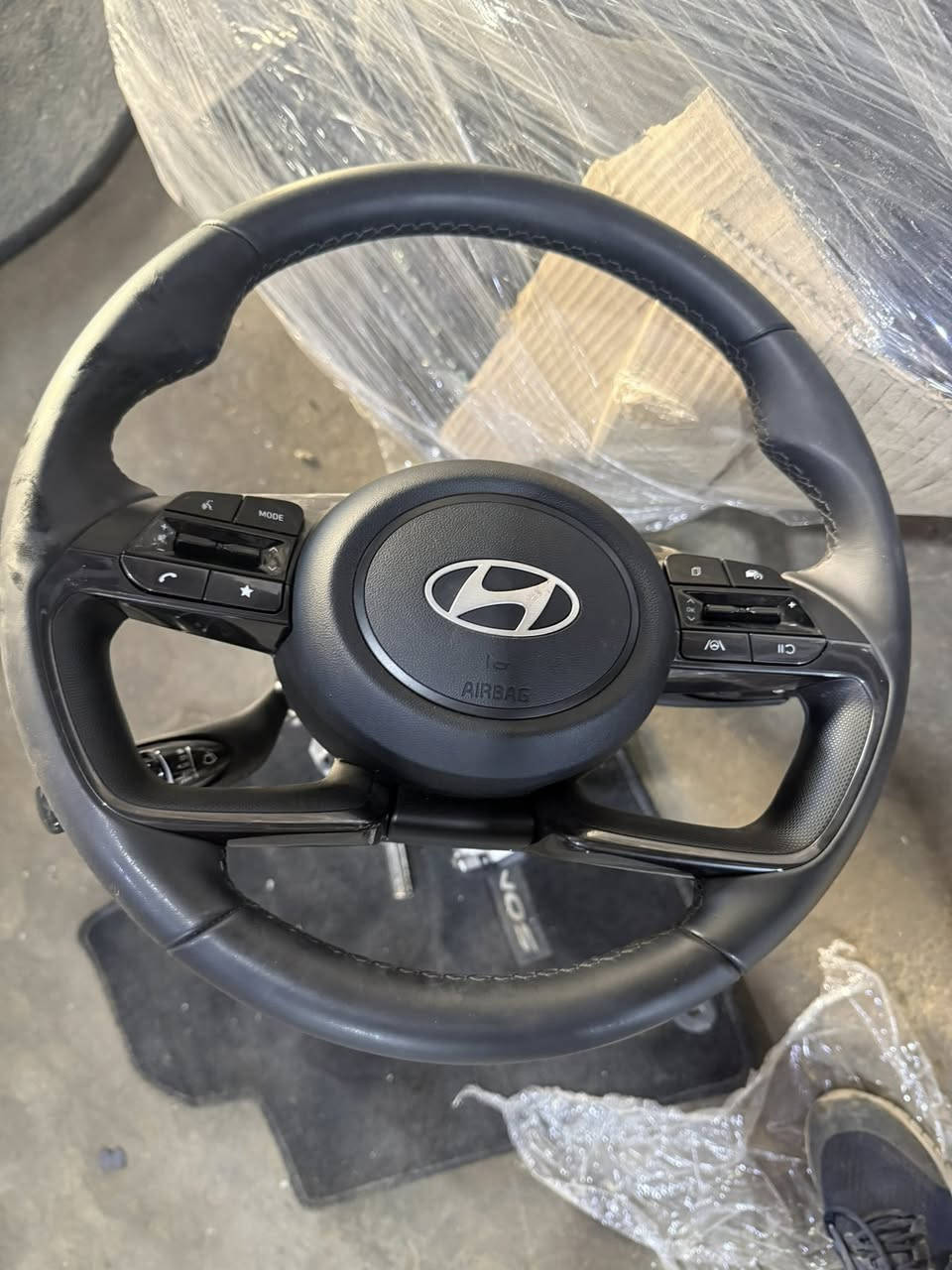 على بركة الله وصول غراض النترا اللون المميز 24/25كراج محمد الفهد للاستفسار ***********–***********
