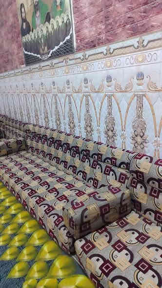 سلام عليكم هاذ ديوان للبيع اكويتي نضيف وامرتب كدام عينك ومامستعمل هواي الله يشهد وبسعر مناسب جداً جداً رقمي/***********/  واتساب فقط أو مراسله الصفحه مكاني #بصره
