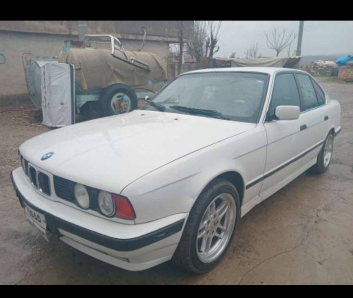 بیئێم مۆدێل1992مەکینە20گێرعادیکاملەبەس سلایتوتۆماتیك نیەگێرومەکینەواکسلوتەبریتوکارەبای بەشەرتەسەنەوی لە2021بەسەرجوەو100خەرامەی لەسەرەنرخی55مەجال شوێن نزیکی هەولێرژم***********اسا*********** أربيل, العراق
