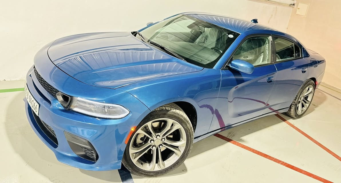 السلام عليكم للبيع جارجر  2022  اصل
رقم أربيل بسمي هزه وفحص جديده 
حادثها جاملغ وباب الباقي كفاله 

معروضه 188 وبيها مجال 

رقم الهاتف ***********

مواصفات فول 1/1      GT 
شاشه جبيره+ كاربلي 
تحكمات ستيرن 
رادارات جوانب 
انضمه قياده سبورت ايكو تراك باك 
اشاير مري
كشنات حار بارد 
كشنات كهرباء + جلد 
حساسات أمامي 
حساسات خلفي 
محرك 6 سلندر
كشنات هيتر 
شفتات ستيرن 
مانع انزلاق 
لايت زنون
تشغيل عن بعد 
تخم تاير جديد 
ويل 20
ماشيه 48 الف حقيقي السياره استخدام شخصي ما متعوبه
