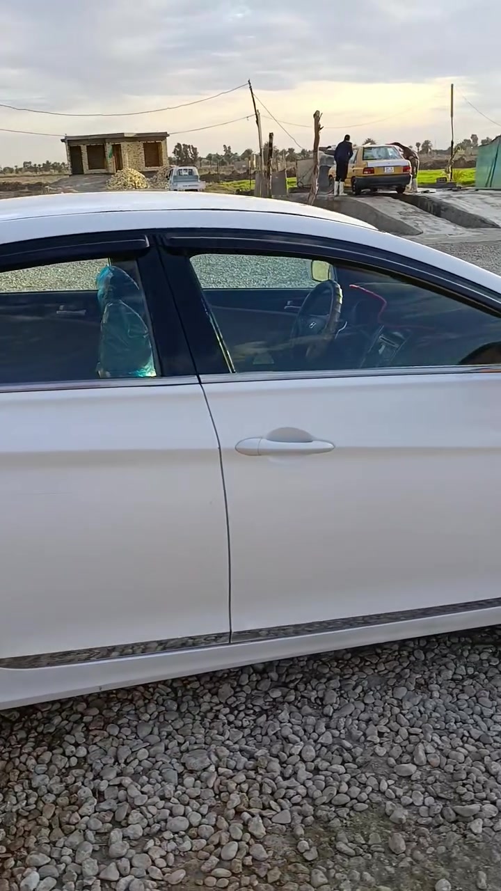 خليي موديل 12 جاهزه من كلشي مكينه 2400 بيها صبغ عام مكفوله من االضربه وتبديل سعرها 95 وبيها مجال *********** بي واتساب

