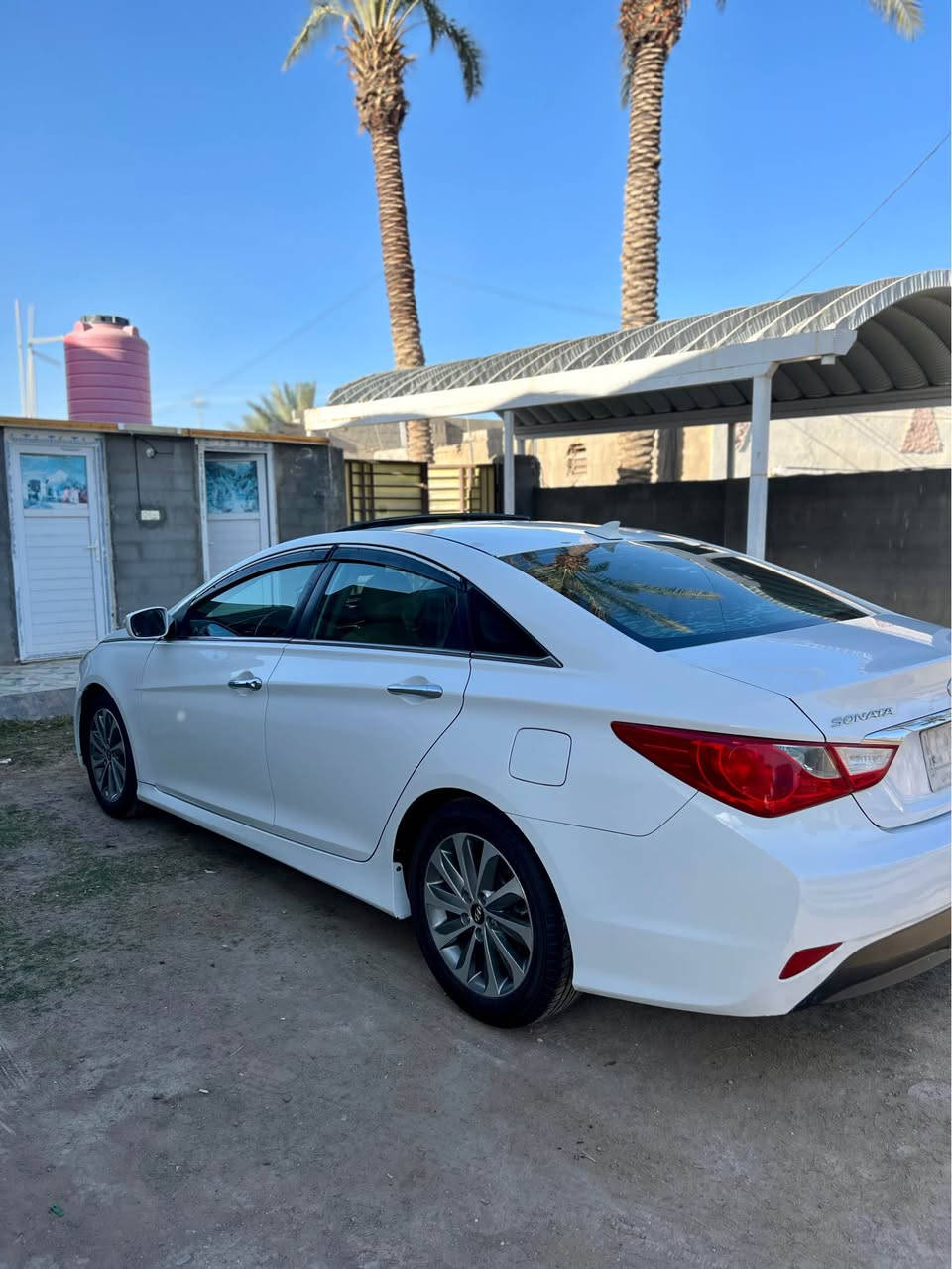 سوناتا 2014 أمريكي لمتد فول مواصفات 
حادثها جاملغ وبنيد مبدل بلادي 
ماشية : 168 الف

بصمة للتشغيل والأبواب ، شاشة كامرة بلادي ، فتحة سقف ، اشاير وحساسات بالمري ، حساسات داير ما داير السيارة ، كراسي كهرباء ، تبريد قطعتين محرك بلادي ما مفتوح GDI 
السعر : 125 

*********** حلة, بابل
