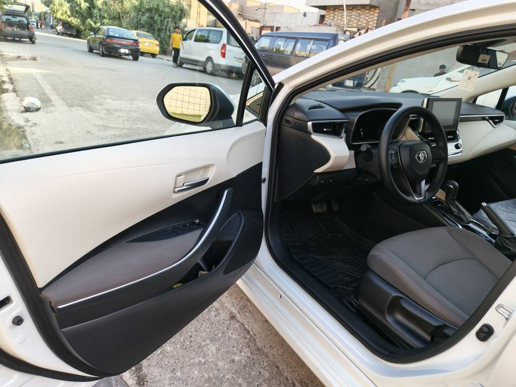 السلام عليكم 
كورلا م 2024 
ماشيه 16 الف
فول GLI 
مكينه 1800
شركه جيهان بعدها ضمان الصيانه 
200 وبيها مجااال 
*********** موصل, نينوى
