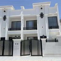 فرمانبةران • ١٢٥م • سند طابو