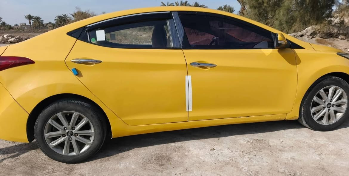 انتره ٢٠١٥ خليجي فول مواصفات مكينه ١٨٠٠رقمه بصره دولي بيه باب وبنيد مبدل سعرها ١١٠ وبيه مجال مكانه وركاء ***********
