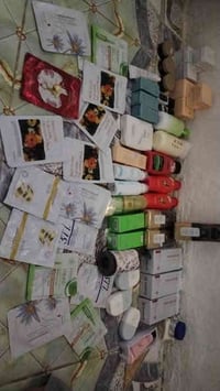 كارتون عناية • بشرة جسم شعر • ٤٠ قطعة