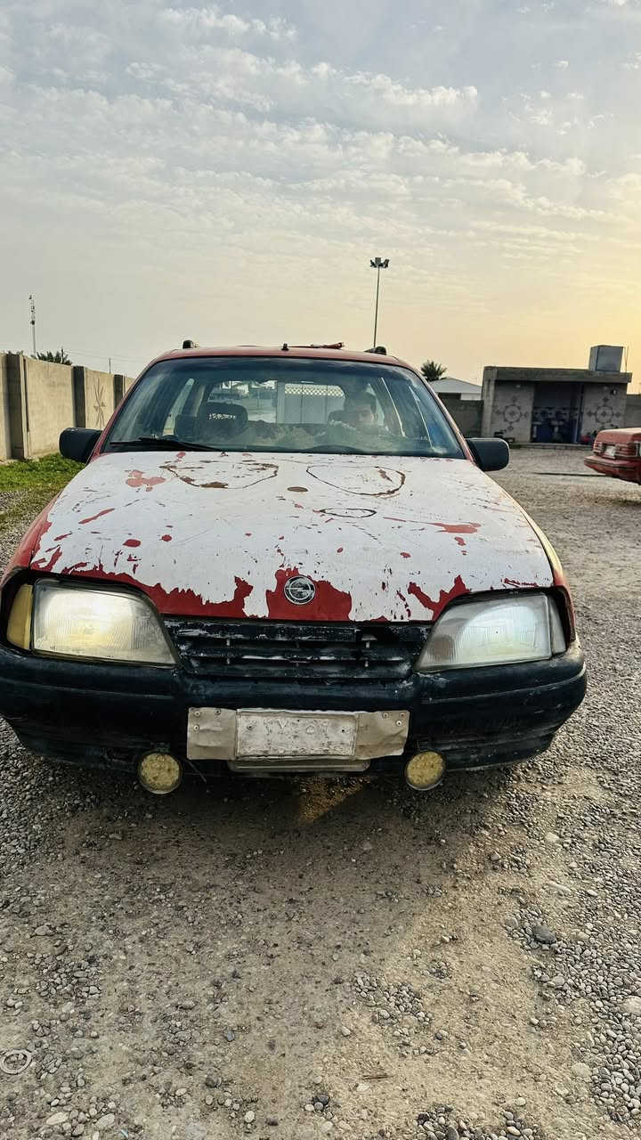 اوبل اوميگا للبيع فقط ...
شغاله نگره سلف محرك بي بخار 
السعر 7 اوراق 
المكان العلم قرية سمره 
***********
