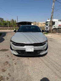 K5 2022 1600 تيربو   ماشية 65 الف  مكان السيارة بغداد  رقم بغداد بأسمي...