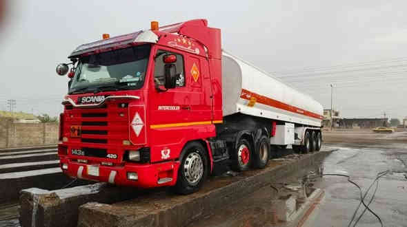 سلام عليكم
للبيع سكانيا بطه سنكل امامي
حجم 43
مديل 1995 (حموله عاليه) بويلر / اسود 36 / بياضات 38 
رقم انبار دولي بسمي 
تانكي مصلاوي 
حاليا السياره بل عمل
السياره جاهزه 
سعر 245
مكاني نجف 
***********
