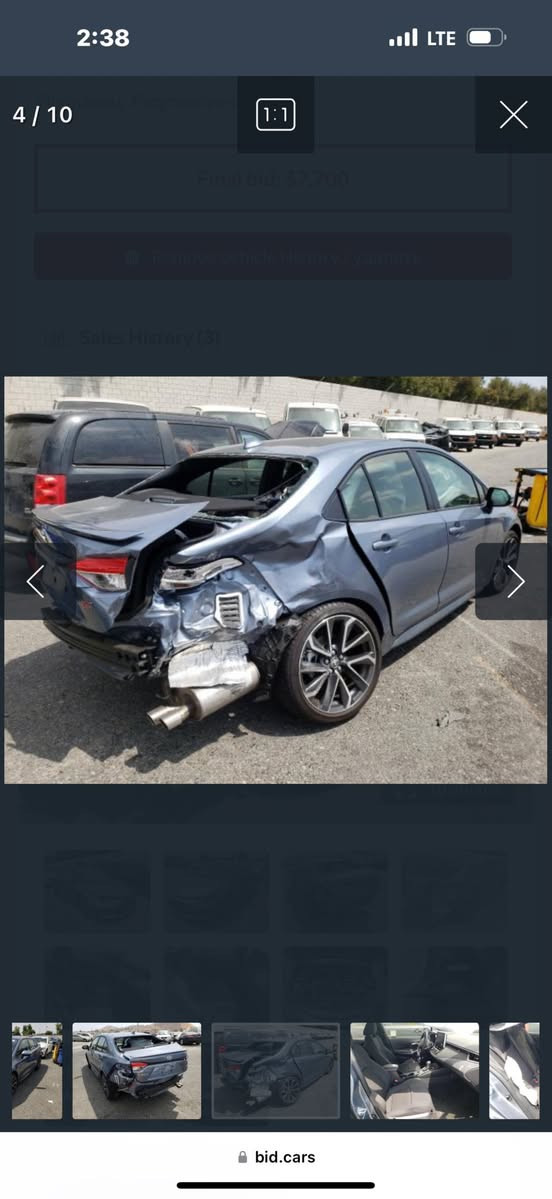 السلام عليكم
كورلا ٢١ se 
بدون فتحة 
محرك ٢٠٠٠
رادار 
وتحديد مسار 
نظام مانع تصادم 
وبعد موصفاتها معروفة 
صور الحادث بالمنشور 
قطعتين صبغ بدون كص 
سعرها ١٤٥ وبيها مجال 
***********
