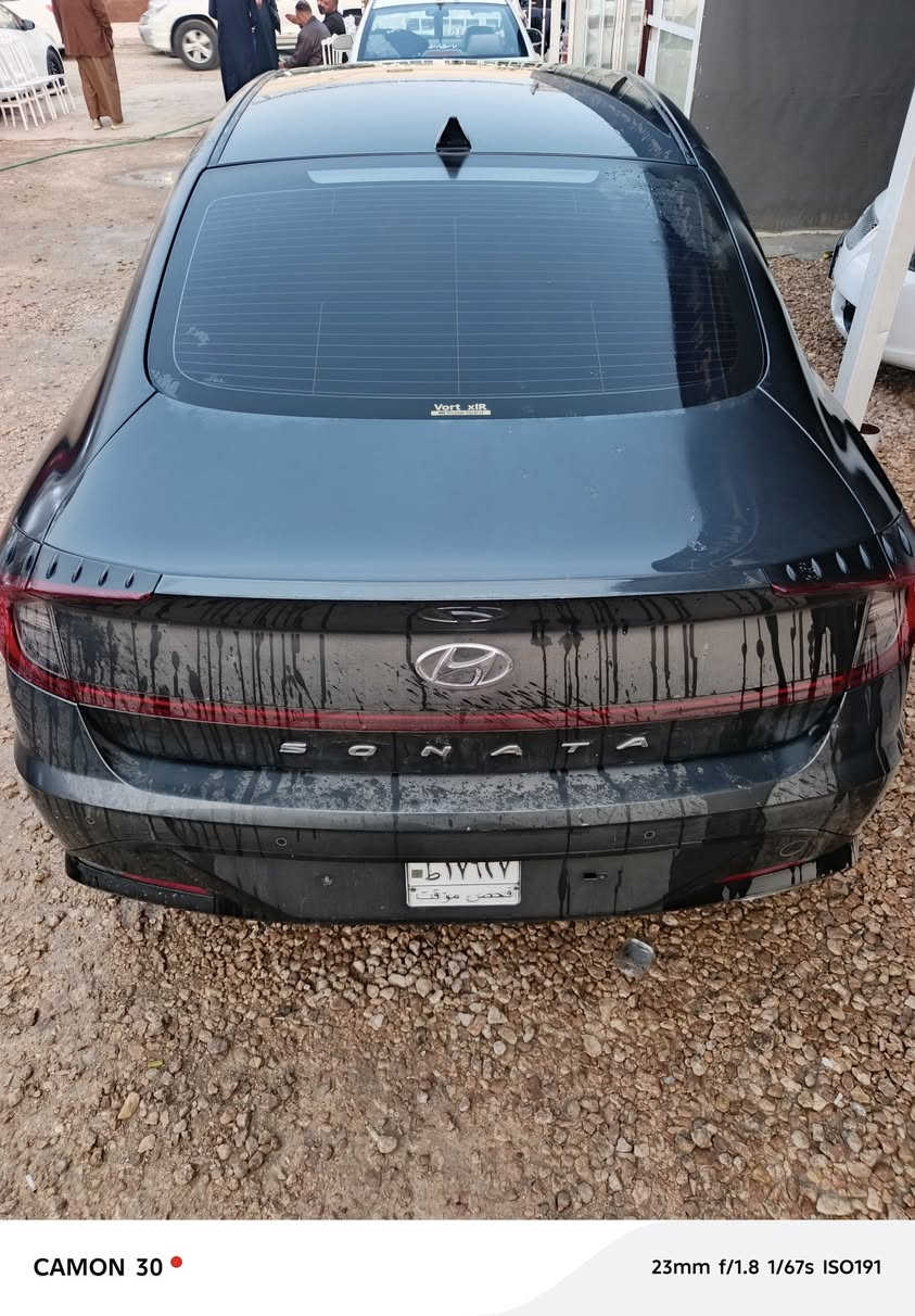 23 فول عده السلايت حادثه قطعتين سعر١٦٠ وبيه مجال تصال ***********
