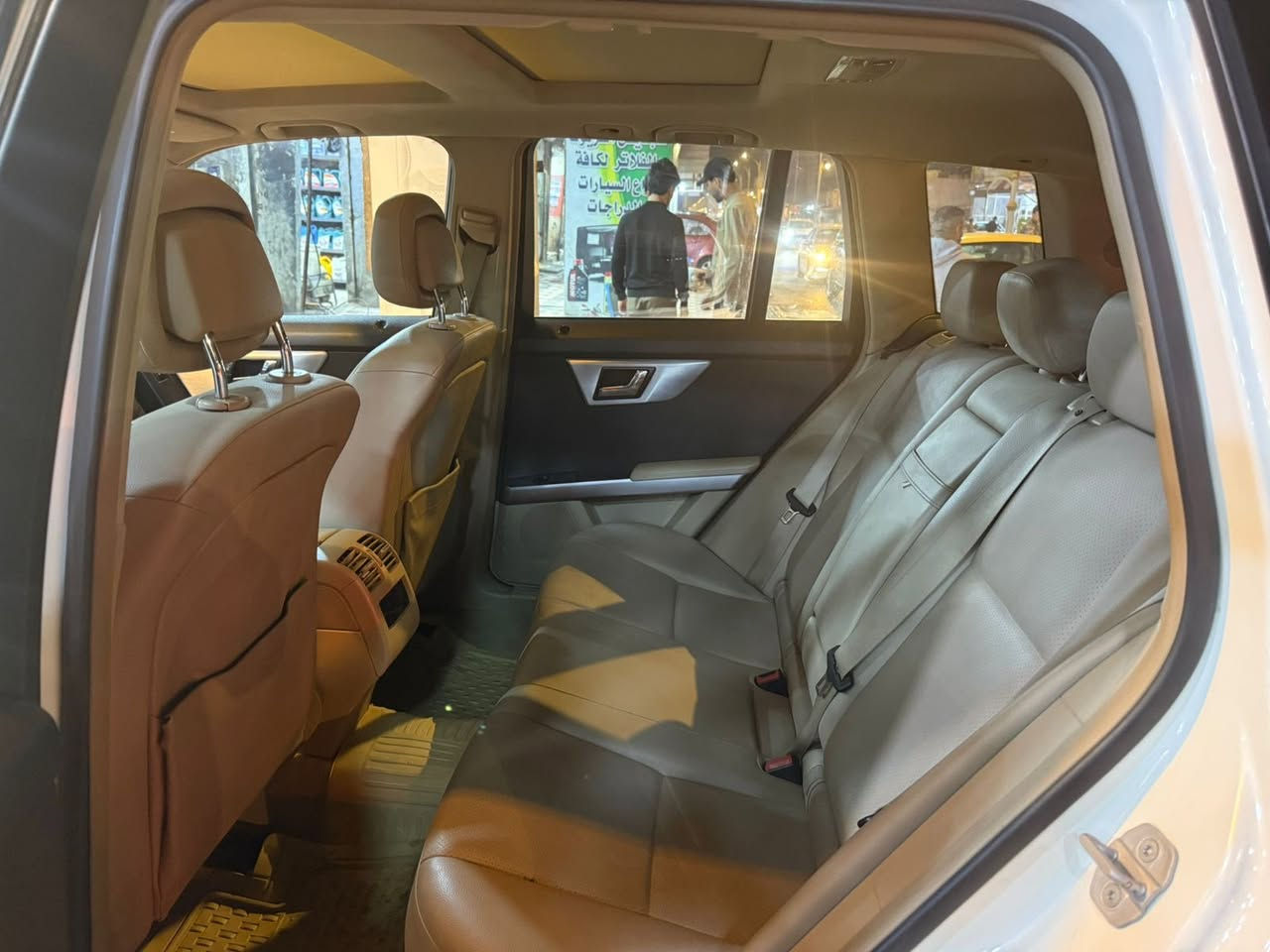 *********** السلام عليكم 
مرارسدس ٢٠١١كفاله عامه حته الدعميات بيه شخط بصيط بل جاملغ الخلفي وصبغته كد شبرين ماشيه ١٦٠حقيقي سياره جهزه من كلشي محرك وكير مكفولات فول الخير رقم أربيل تحويل عنوان ناصريه 
رقم تلفون
