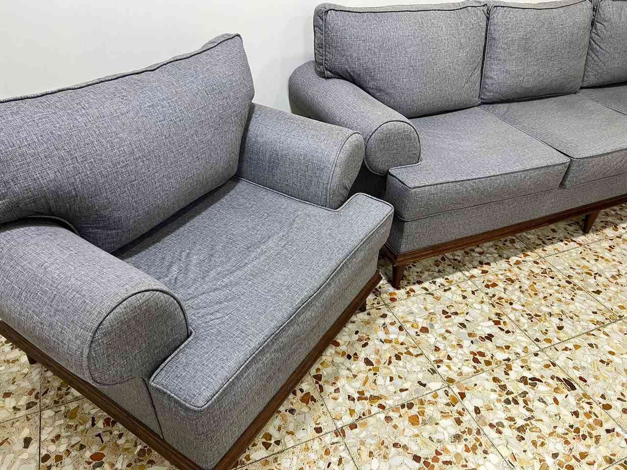 تخم جديد استعمال قليل ونضيف جداً اي ضرر مابي للبيع ٨ مقاعد إسفنج اصلي طبي ١٠٠٪؜مكاني بغداد حي اور


**إذا كنت صاحب هذا الإعلان وتريد حذفه لأي سبب، رجاءا أرسل رسالة إلى الدعم الفني**