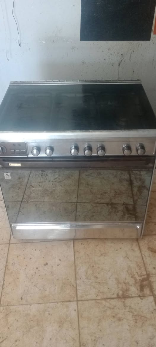 سلام عليكم طباخ عشتار اصلي باب اول اخو الجديد نظيف جدا خمس مشاعل فرن فوك وجوه كله شغال عل فحص كامل مكمل نجف حي الجمعية شارع الوائلي *********** واتساب مازنجر عندك طباخ قديم هم اراوس النجف, العراق
