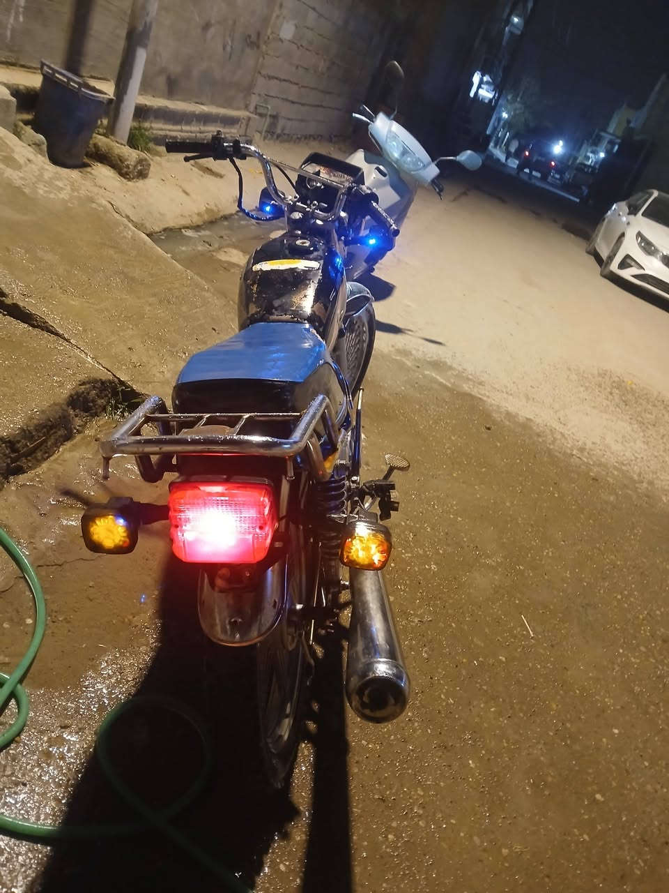 درجة البيع سعرها 240وبها مجال


**إذا كنت صاحب هذا الإعلان وتريد حذفه لأي سبب، رجاءا أرسل رسالة إلى الدعم الفني**