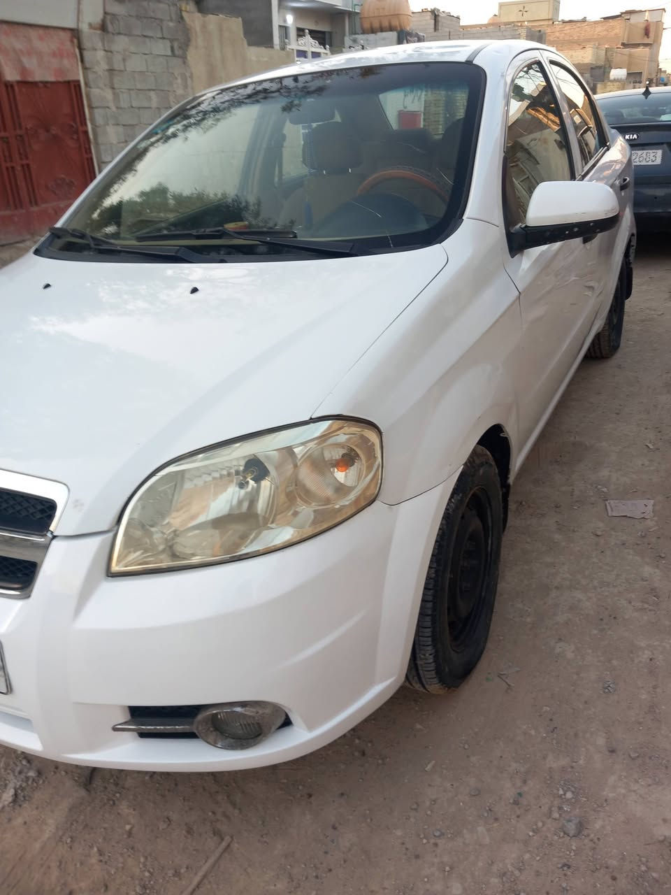 افيو ١١ محرك مفتوح لا صرف
ولا بخار تبريد شخال 
تخم تاير جديد بسمنى
رقم بغداد  
مكان بغداد شعب 
او بلقاهره اتصل ***********السعر ٧٠ وبيه مجال قليل
