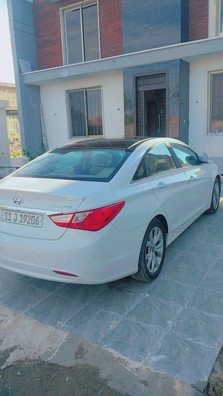 السلام عليكم
سوناتا ٢٠٠١١ خليجي السعر ١١٨ 

سياره جاهزه من كلشي بيه باب بارد وباب صبغ مكينه وكير مكفولات السونار مرفق ويه الصور مكاني بغداد رقمي ***********
