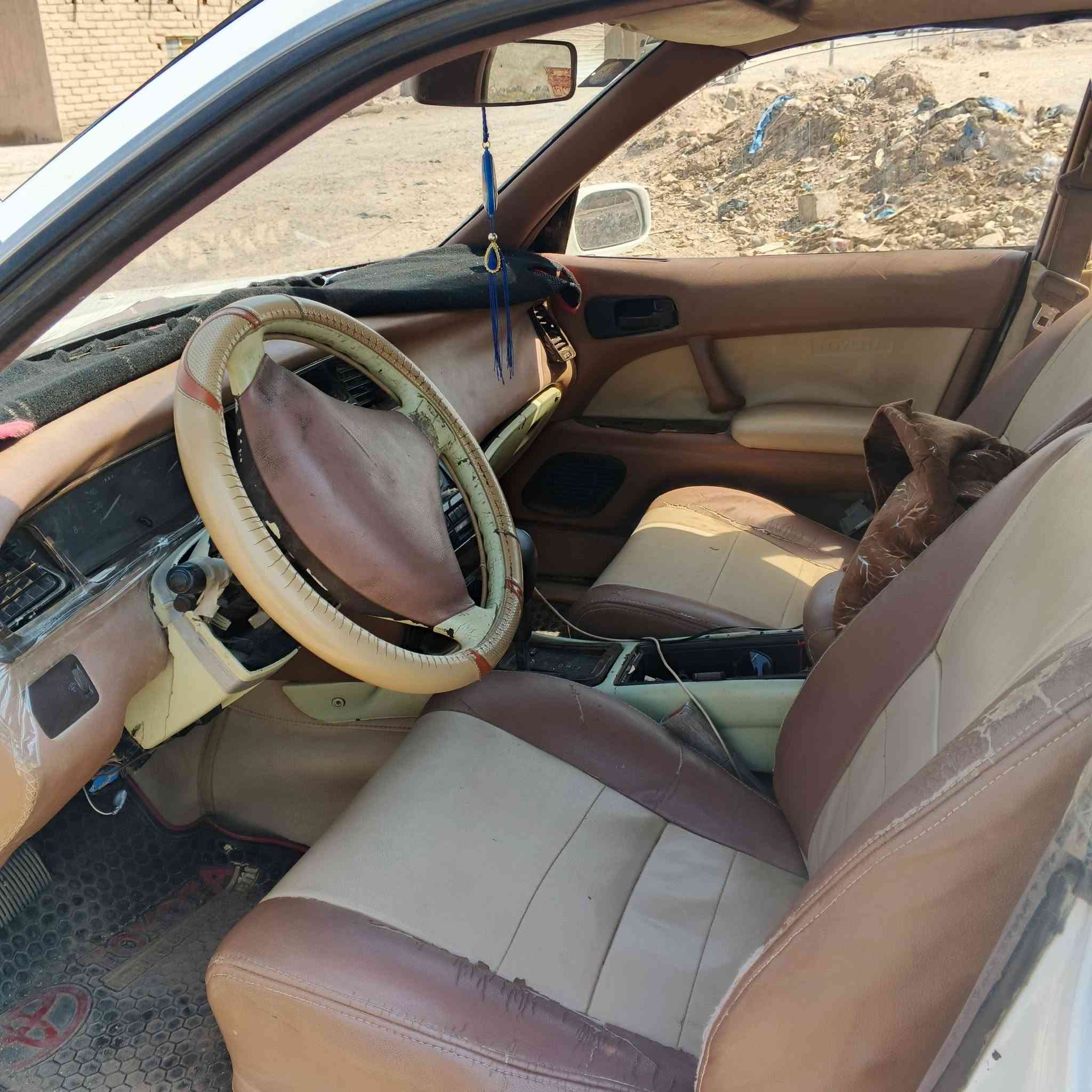 سلام عليكم سيارة للبيع بطه كراون سياره مكفوله من نقل جثه والعيب شرعي تبريد شغال تحويل ثاني يوم مكان السياره واسط كوت شيخ سعد *********** خاص مامتواجد
