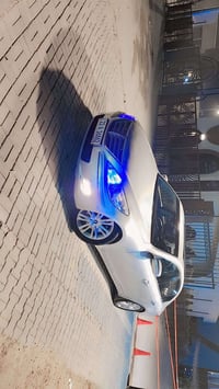 ٨ سلندر • ٢٠١٠ • وارد امريكي