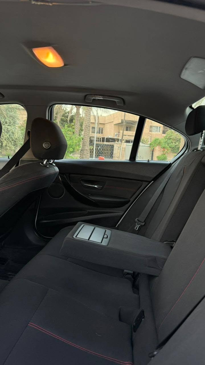 Bmw 320 2014
رقم بغداد سنوية وهزة جديدة 

السيارة مكفولة من الحادث والصبغ 

فقط اصبعين بارد بالجاملغ الخلفي للسايق ورصعة بالهلال لنفس المكان موضحة بالصورة

كير ومحرك وكهربائيات على وضع الشركة 

ماشية 161 الف كيلو 

كشن قماش كابوي 

تدفئة كشن

4 انظمة قيادة 

باقي التفاصيل واضحة بالصور 

مكان السيارة بغداد (عامرية او حي الجهاد)

السعر 150 وبيهة مجال 

الاتصال *********** وتساب
