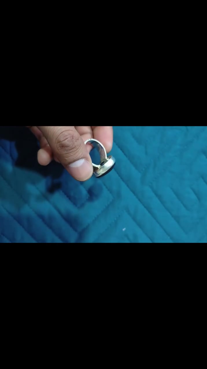عقيق يماني كرزي صياغه ثقيله قياس 23 للبيع السعر 70 وبي مجال


**إذا كنت صاحب هذا الإعلان وتريد حذفه لأي سبب، رجاءا أرسل رسالة إلى الدعم الفني**