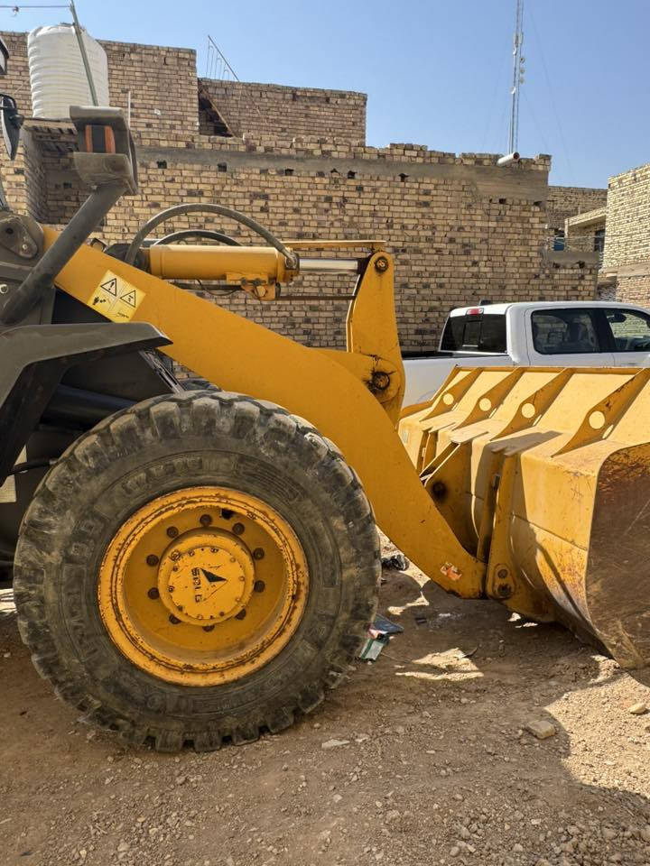 شفل للبيع موديل ٢٠١٣ مكفول كفاله عامه سنويه جديده بسمي جاهز لشغل السعر ٢٧٥مكاني عماره رقم الهاتف ‭٠٧٧١ ٣٤٤ ٢٣٠٥‬
