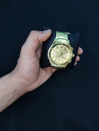 هوبلوت • مقاوم ماء • مقاوم خدش