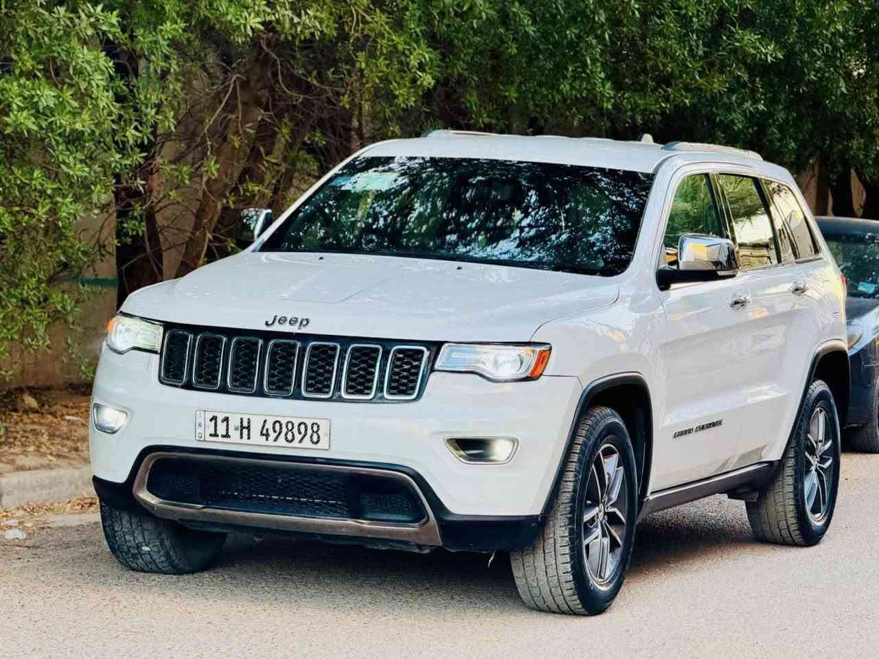 سلام عليكم ؟ بيع مستعجل
جيب 2018 اصل ب اسمي 

السعر : 168$ وبيه مجااال

اتصال :  ***********

سياره حادثه جاملغ والبنيد 

فوووول مواصفات ماعد الفتحه

المحرك : V6.  3.6L ‎  

فور ويل 4x4

رقم بغداد تحويل مباشر رقم إنكليزي هزه جديده 

‏‎* المواصفات : 

بصمه 
‏‎*رادار امامي وجانبي 

‏‎* نقطة عمياء 
‏
‏
‏‎* ويل قياس  18 .

‏‎* مقود السائق كهربائي . ‏‎

كشنات جلد 

‏‎* شاشه كبيرة

‏‎* نظام الملاحة (GPS) . 

‏‎* نظام خاص للطرق الوعرة . 

‏‎* مصابيح امامية زنون . 

‏‎* المصابيح الأمامية مع LED لايت . 

‏‎* كشافات ضباب بروجكتر زنون . 

‏‎* تشغيل عن بعد 

‏‎*  حساسات أمامية .

‏‎*  حساسات خلفية .

‏‎* كاميرا خلفية .

‏‎* محدد سرعة . 

‏‎* نظام تشغيل واطفاء اوتماتيكي للمحرك للتوفير من صرف الوقود . ( Auto Start System ) .

‏‎* نظام بريك اوتماتيكي ( Auto Break System ) .

بغداد السيديه

