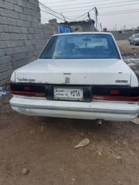 سيدان للبيع مكينا كايمه رقم بغداد كير زين شاصي مكفول حداده زينه 078374...