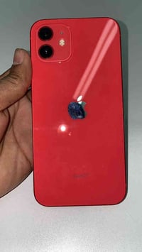 ايفون 12عادي  ذاكره 128 بطاريه 78 سعره 320 مستعجل  رقم هاتف 0776867349...