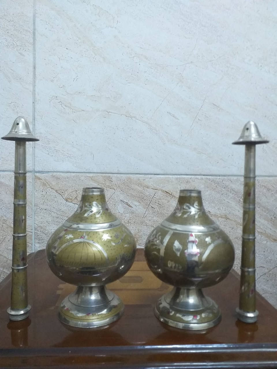 السلام عليكم ورحمة الله وبركاته جبنالكم تحفه فنية من اندر النوادر أحلى زوج مال ماي ورد مال ايام زمان نظافة عامة مكان موصل يوجد توصيل كافه محافظات العراق السعر خاص رجاءأ


**إذا كنت صاحب هذا الإعلان وتريد حذفه لأي سبب، رجاءا أرسل رسالة إلى الدعم الفني**