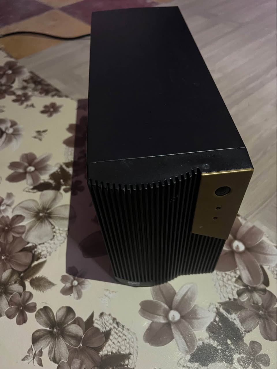 اكس بوكس سيريس اس 512 GB مستخدم نظافة 99‎%‎ ما مفتوح ولا مصلح ولا اي شي 
يجي وياه جويستك عدد 2 الاصليات 
يو بي اس 1500v  ب 4رؤوس كهربائية 

يشغل الجهاز والشاشة52 بوصة (45—60 ) دقيقه

بطاريات اصليه عدد 2 
كيبلات شحن عدد 2 ابو 3متر 

وياه لعبة 
FC26
Pes26

كرتونه وملحقاته كامله تجي تفحصه قبل ماتاخذه المدينة, البصرة


**إذا كنت صاحب هذا الإعلان وتريد حذفه لأي سبب، رجاءا أرسل رسالة إلى الدعم الفني**