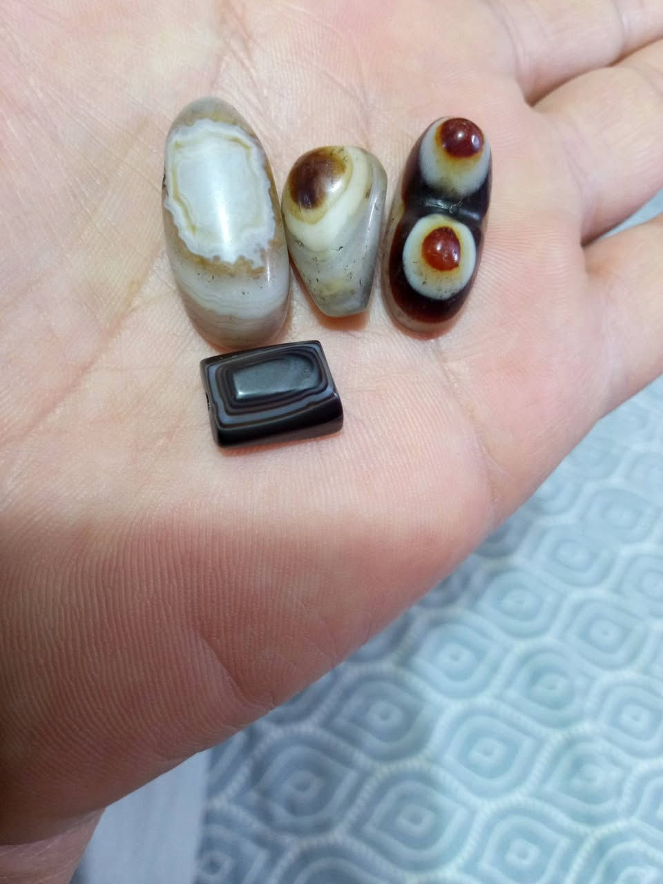 اصحاب الجمله والمزادات ان شاء الله رجعنه بحجار مختلفه وقديمة متنوعه وبكميات اهلا وسهلا ...


**إذا كنت صاحب هذا الإعلان وتريد حذفه لأي سبب، رجاءا أرسل رسالة إلى الدعم الفني**