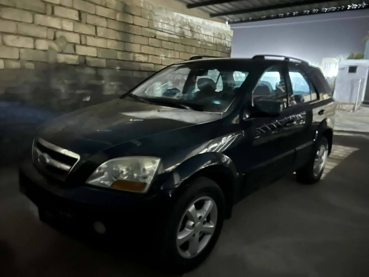 السلام عليكم 
للبيع 
كيا سورنتو موديل 2009 رقم اربيل دولي باسم البايع شرط التحويل والوكاله 
گير ومحرك شرط صدر جديد وتايرات جديده 
بدون صبغ بيها بارد اربع اصابع الچاملق الامامي جهه السايق 
تدفئه وتبريد شرط
السياره جاهزه ونظيفه 
السعر 125 نقدي وبيها مجال 
وترهم مراوس حسب القناعه 
عنوان السياره صلاح الدين الشرقاط قريه النمل 
للاستفسار الاتصال على الرقم التالي 
***********
