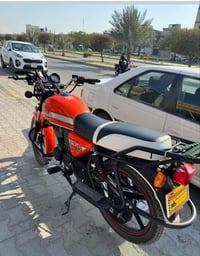 موتوسيكل • للبيع