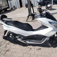 للبيع بي سي اكس.. موديل 18.جيل ثاني... للستفسار 07732176151