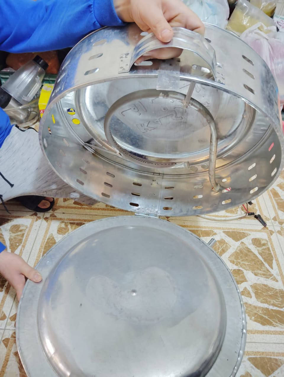 عندي هذا التنور الغازي جديد ابد مامستعمل لله شاهد


**إذا كنت صاحب هذا الإعلان وتريد حذفه لأي سبب، رجاءا أرسل رسالة إلى الدعم الفني**