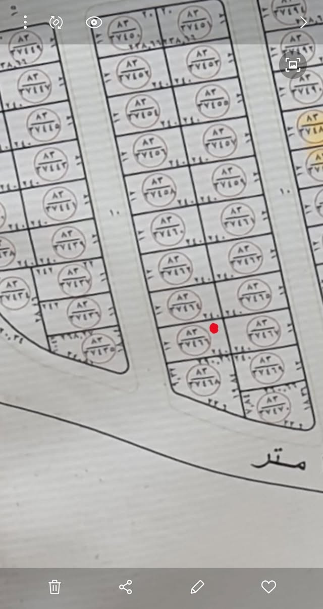 السلام عليكم...

تتوفر للبيع القطعة المرقمة ٣٧٤٦٦ في توزيع ال٣٧ الف المجاور للمحافظة الجديدة وقرب الملعب الاولمبي في نفس الوقت.  

القطعة تقع في موقع مميز من التوزيع ثاني قطعة عن شارع  ١٢٠ الرئيسي المؤدي للملعب. 

مساحة القطعة: ٢٤٠ متر مربع. (واجهة ١٢ نزال ٢٠) 

الشارع: ١٠ متر.

جنس العقار: طابو سكني صرف.

السعر: ١١ مليون.

-----------‐-------------------------------------------------

للمزيد من المعلومات التواصل على الخاص.
او من خلال الرقم:
***********
يتضمن واتس.

او زيارة مكتبنا الكائن:
مكتب المشرق للعقار.
الرمادي/نهاية شارع المعارض/قرب فلكة الفرسان.
مقابل مصرف الخليج التجاري.
موقع المكتب على كوكل ماب:
https://maps.app.goo.gl/w3jeFrvKLuS93Vos6

لمتابعة عروض اخرى متوفرة يمكن متابعة صفحة المكتب على الفيس بوك:
https://www.facebook.com/profile.php?id=61568875438849&mibextid=ZbWKwL

مع خالص تحياتي...
محمد العنزي.
